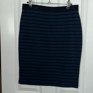 Lou & Grey blue black striped skirt size Medium